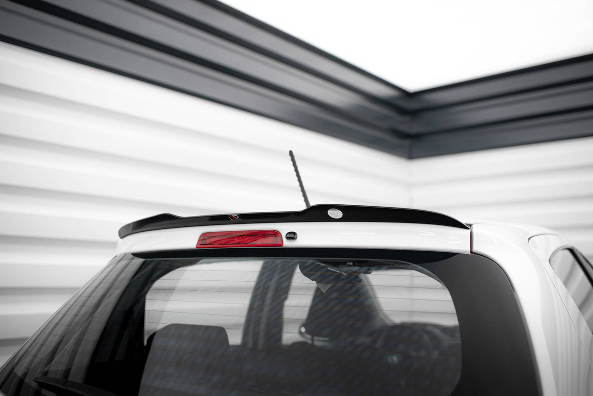 Heckspoiler Lippe Toyota Yaris Mk3 Facelift schwarz Hochglanz – Ansicht 3