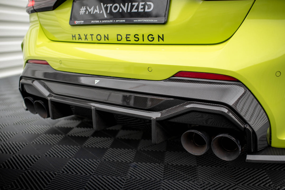 Prepreg Carbon Fiber Diffusor Heck Ansatz V.1 passend für BMW 1er F40 M-Paket/ M135i – Ansicht 1