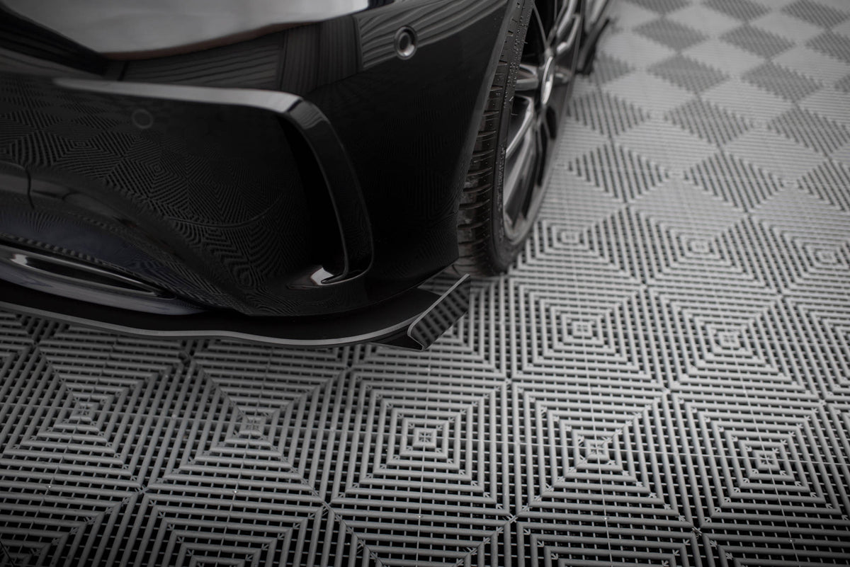 Hintere Seiten Flaps passend für Mercedes-Benz A AMG-Line W176 Facelift schwarz Hochglanz – Ansicht 3