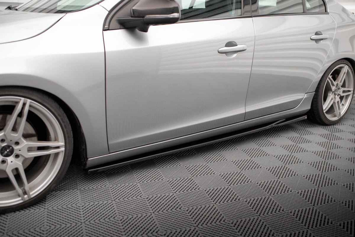 Street+ Seitenschweller Leisten passend für Volvo S60  Standard / R-Design Mk2 / Mk2 Facelift schwarz Hochglanz – Ansicht 6