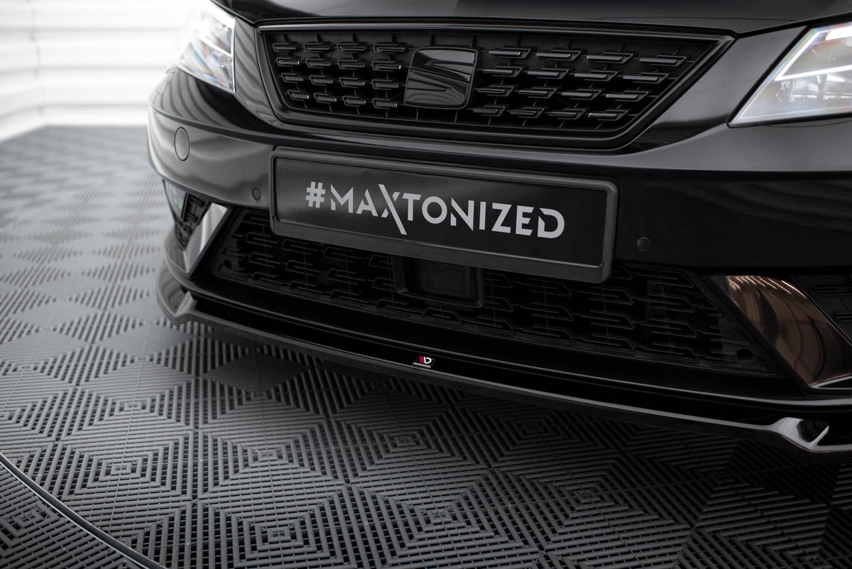 Street+ Spoilerlippe Front Ansatz V.2 passend für Seat Leon Mk3 Facelift schwarz Hochglanz – Ansicht 3