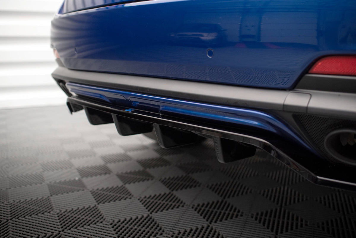 Street+ Mittlerer Diffusor RACE passend für Maserati Levante GTS Mk1 schwarz Hochglanz – Ansicht 5