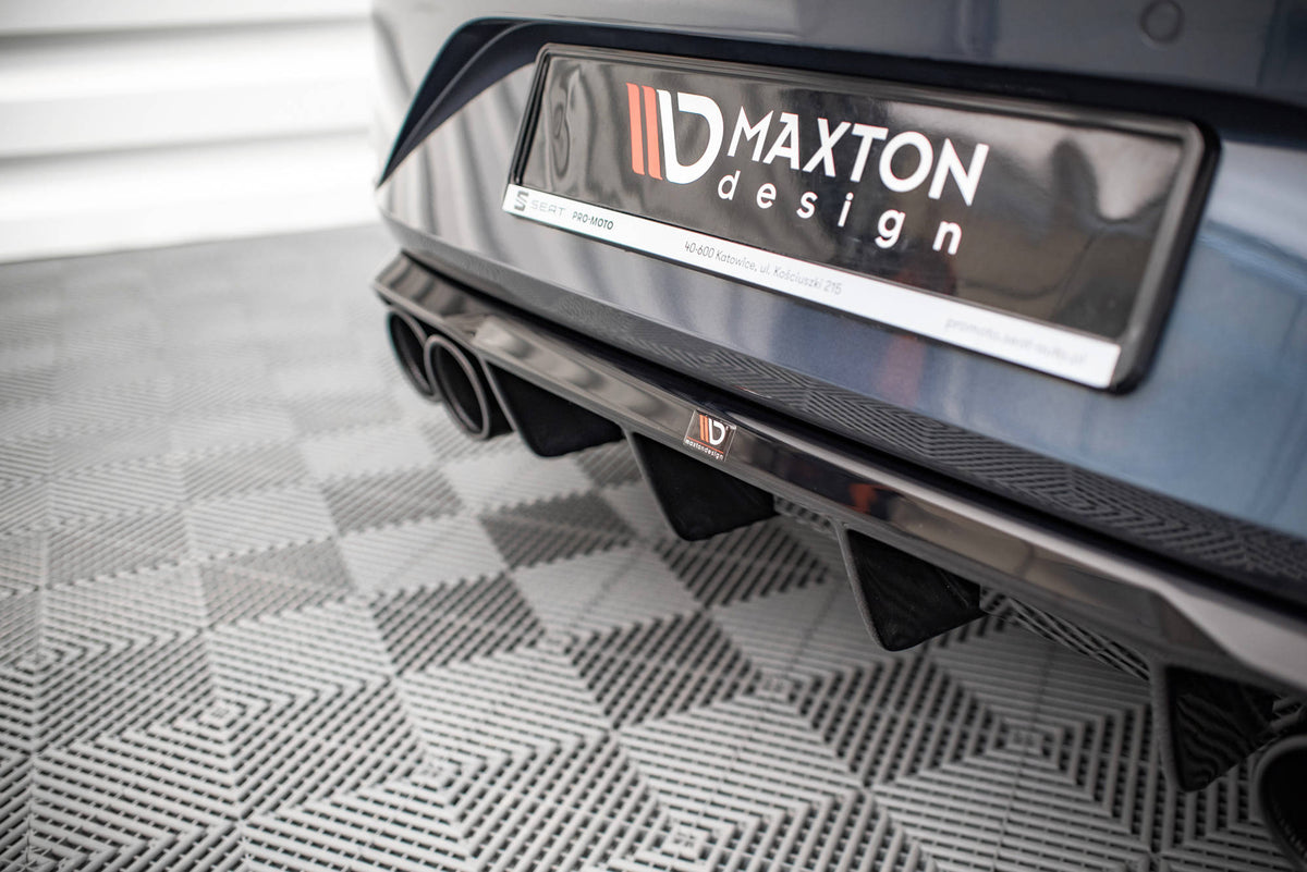 Diffusor Heck Ansatz + Endrohre passend für Seat Leon FR Hatchback Mk4 – Ansicht 3