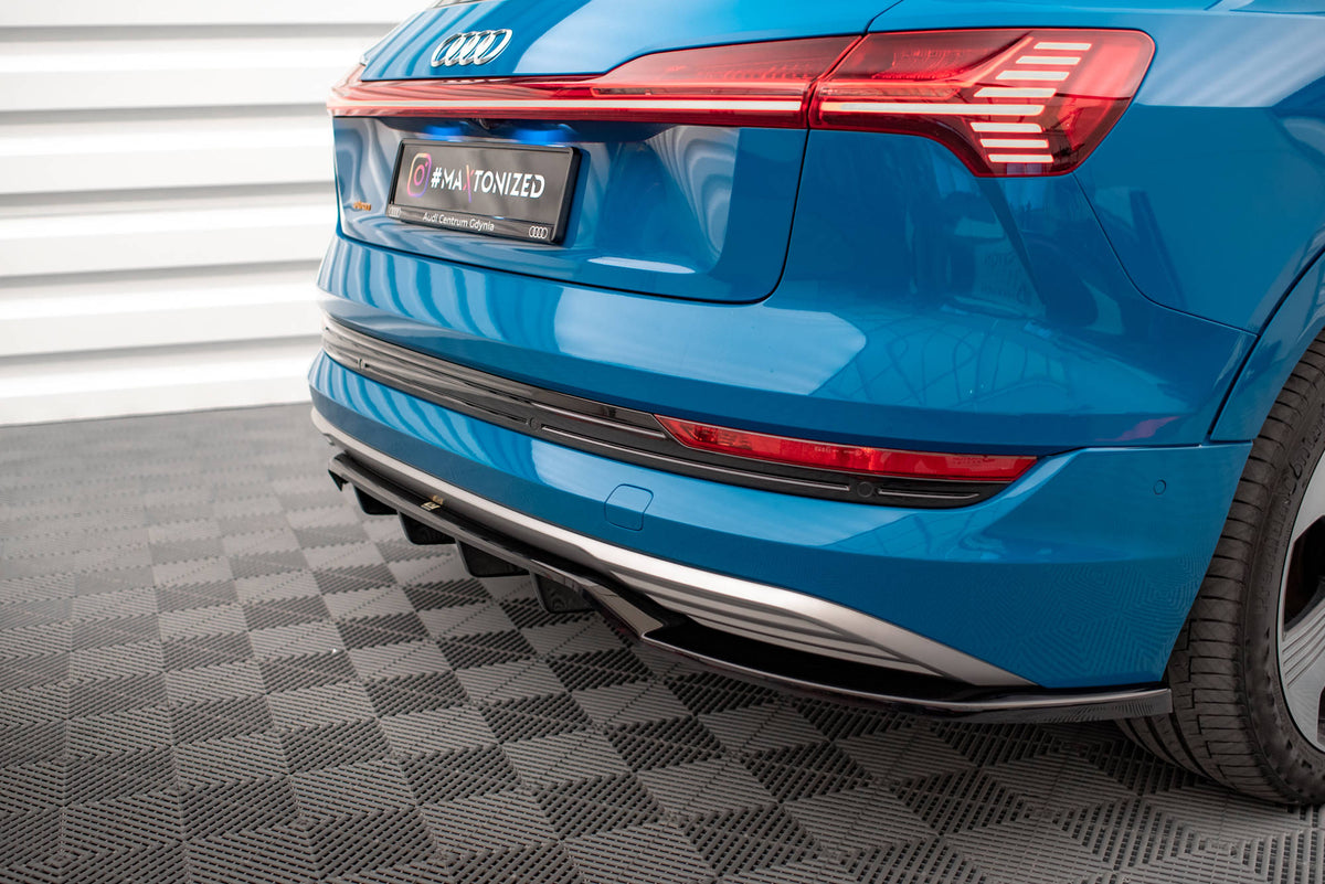 Street+ Mittlerer Diffusor RACE passend für Audi e-tron schwarz Hochglanz – Ansicht 6