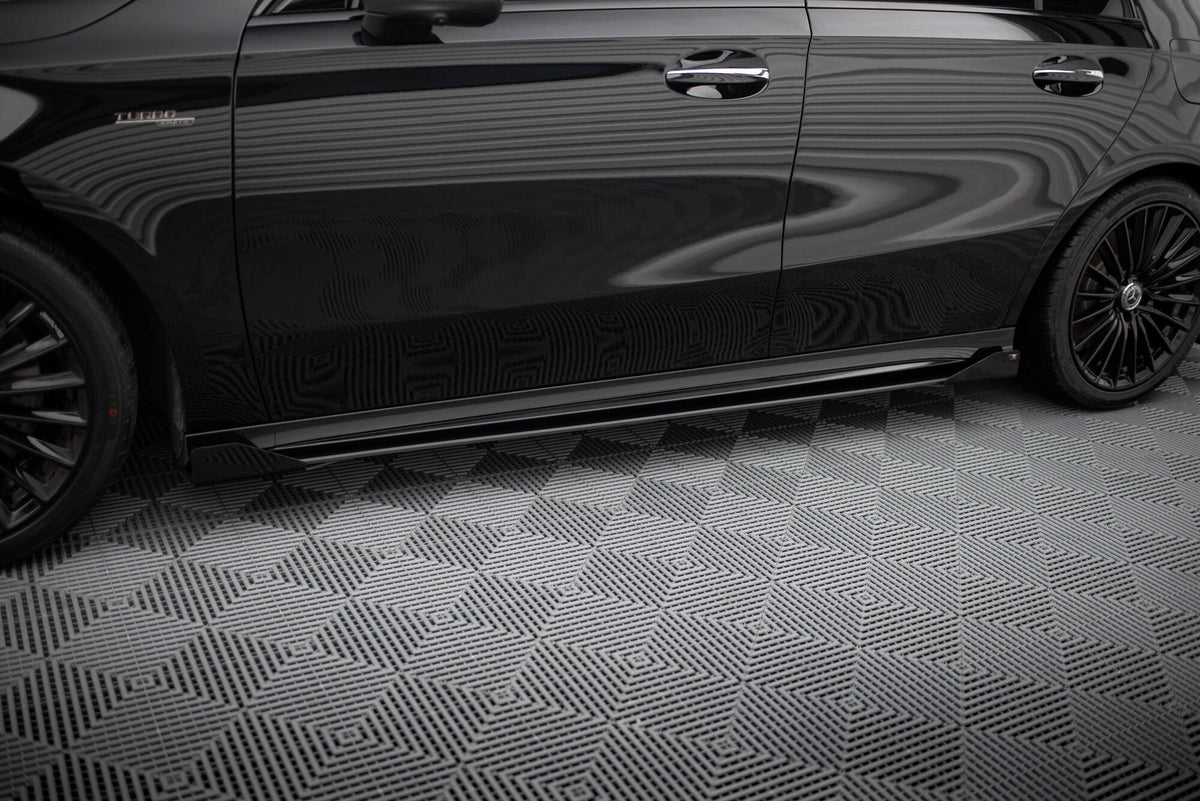 Street Pro Street+ Seitenschweller Leisten + Flaps passend für Mercedes-AMG A35 W177 Facelift schwarz Hochglanz – Ansicht 1