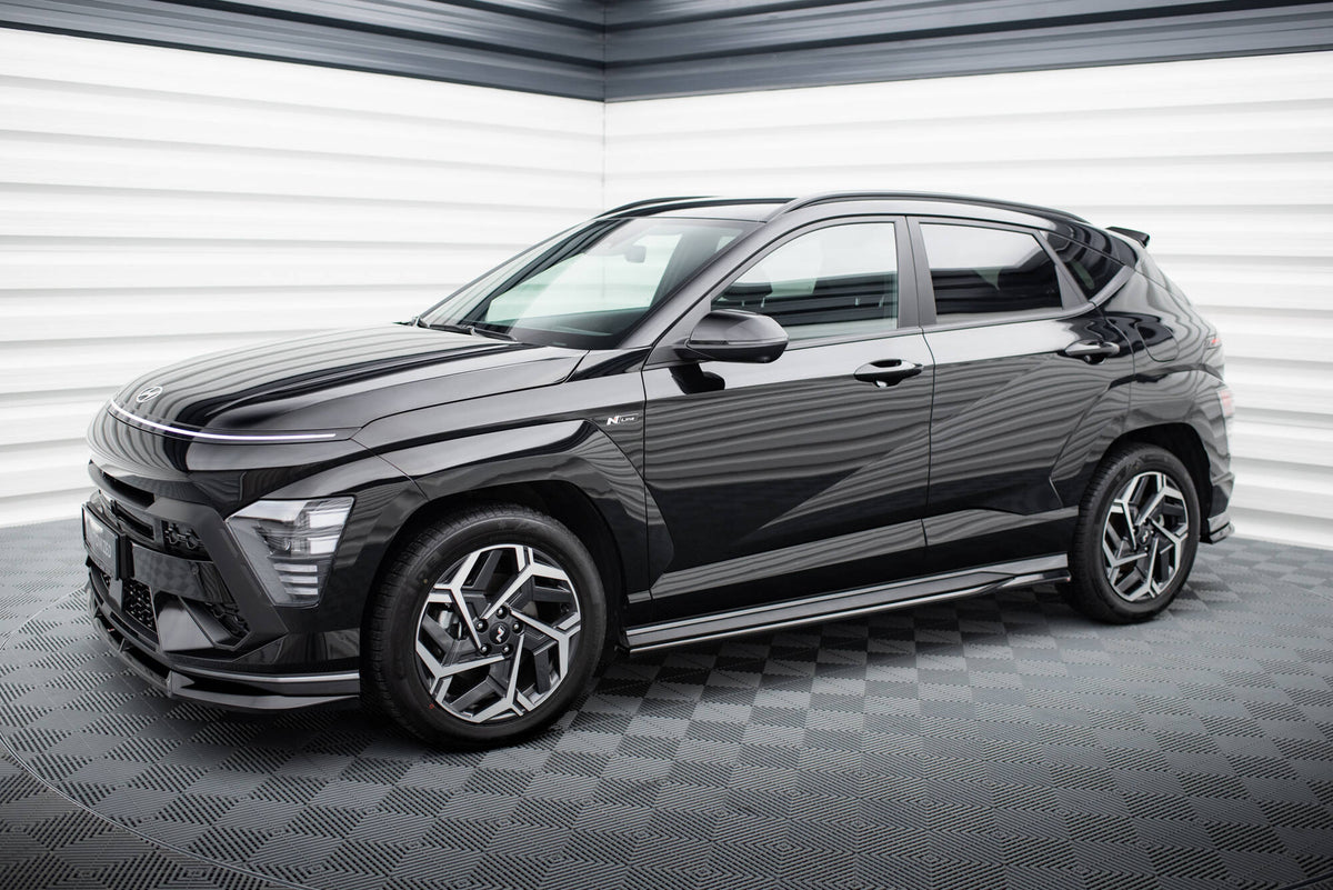 Street+ Seitenschweller Leisten passend für Hyundai Kona N-line Mk2 schwarz Hochglanz – Ansicht 1