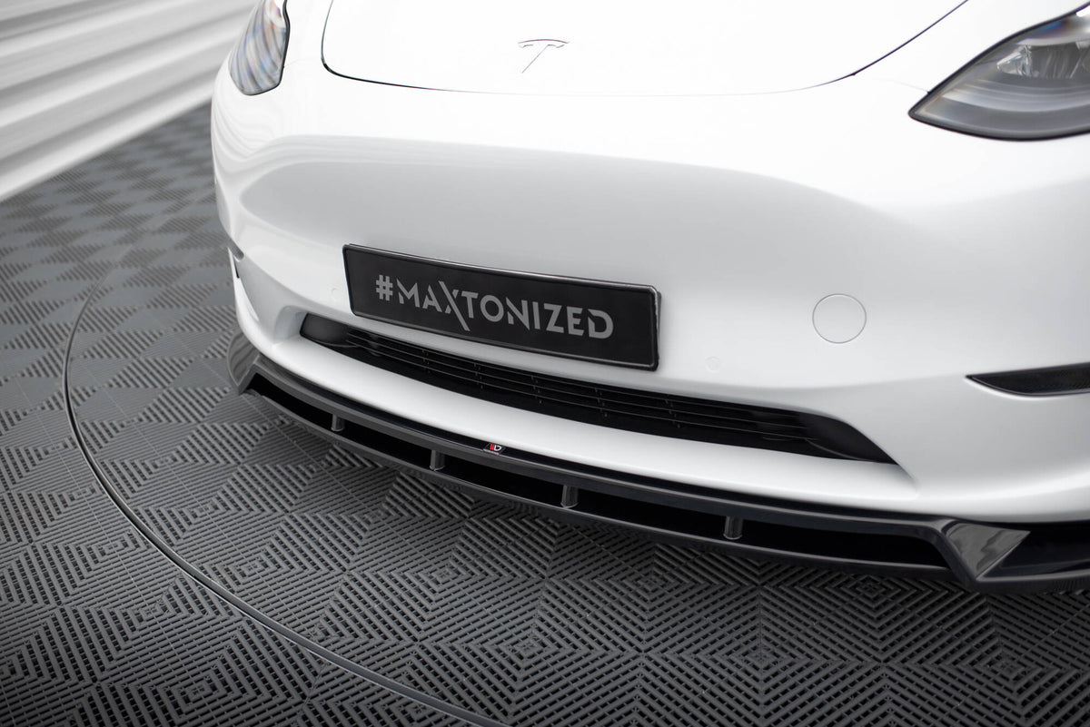 Street+ Spoilerlippe Front Ansatz V.2 passend für Tesla Model Y schwarz Hochglanz – Ansicht 3