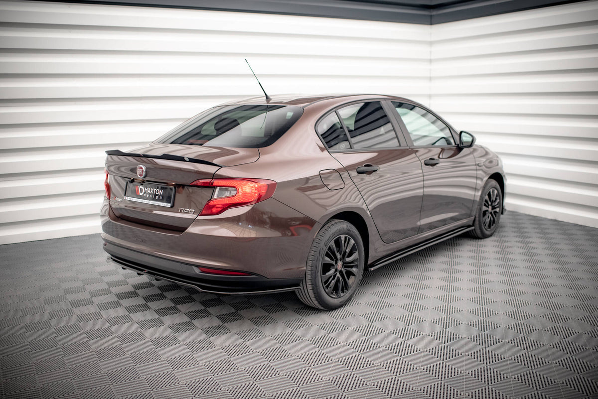 Heckspoiler Lippe Fiat Tipo S Limousine Mk1 schwarz Hochglanz – Ansicht 7