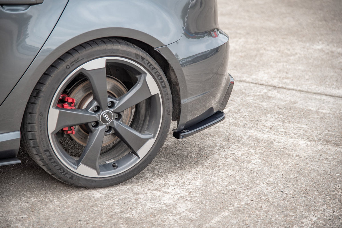 Heck Ansatz Flaps Diffusor V.2 passend für Audi RS3 8V Sportback schwarz Hochglanz – Ansicht 3