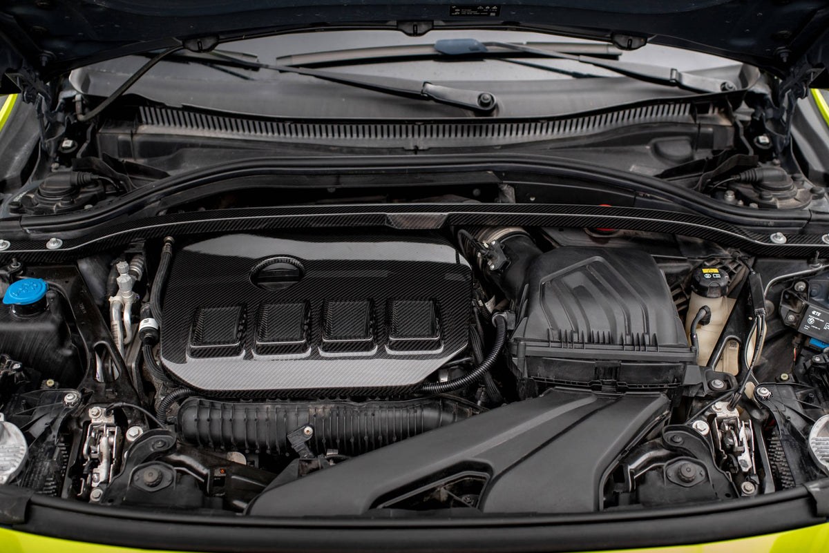 Carbon Fiber Engine Cover BMW M135i F40 / F70 – Ansicht 5