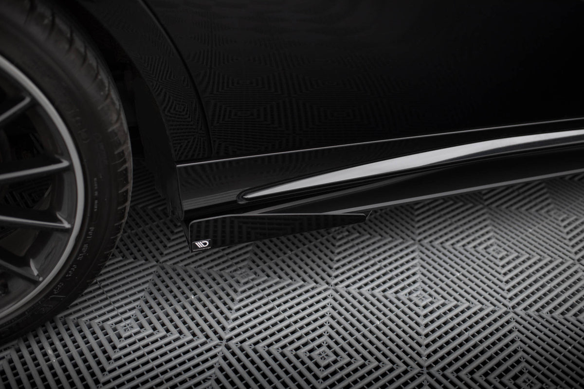 Seitenschweller Flaps passend für Mercedes-Benz A AMG-Line W176 Facelift schwarz Hochglanz – Ansicht 1