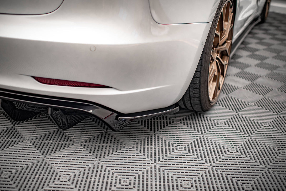 Heck Ansatz Flaps Diffusor V.2 passend für Tesla Model 3 schwarz Hochglanz – Ansicht 3