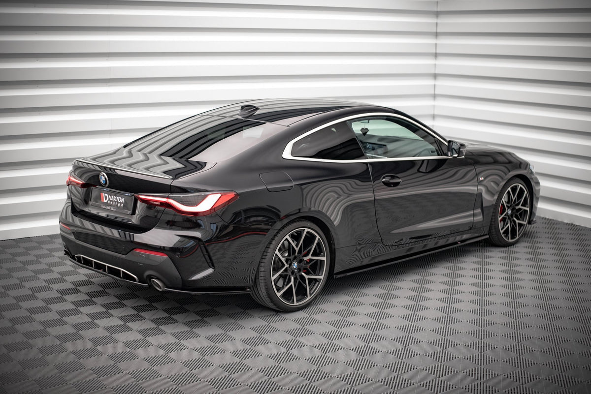Heck Ansatz Flaps Diffusor V.1 passend für BMW 4er M-Paket G22 / G23 / G22 Facelift / G23 Facelift schwarz Hochglanz – Ansicht 3
