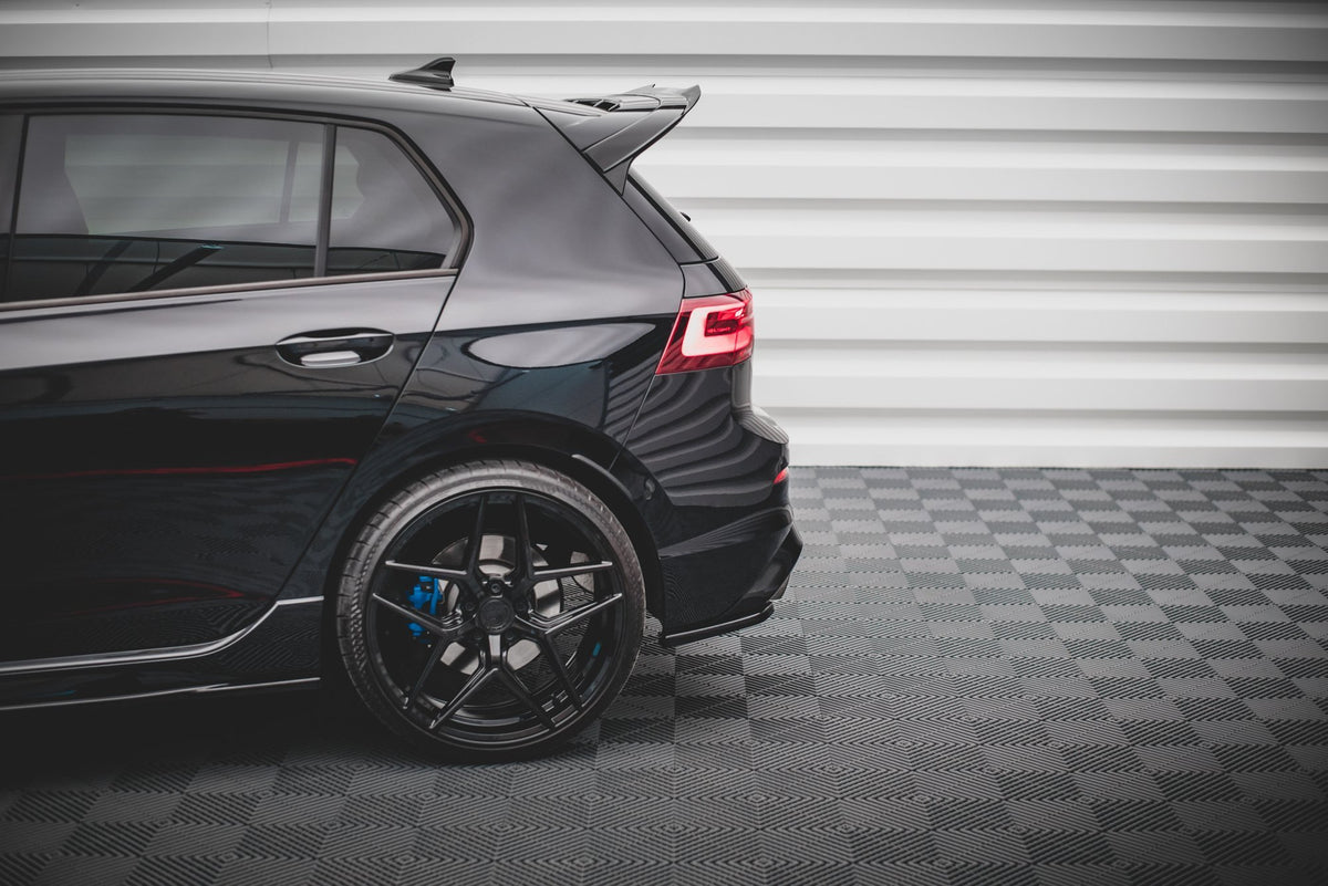 Heck Ansatz Flaps Diffusor V.1 passend für VW Golf R Hatchback Mk8 Facelift schwarz Hochglanz – Ansicht 4