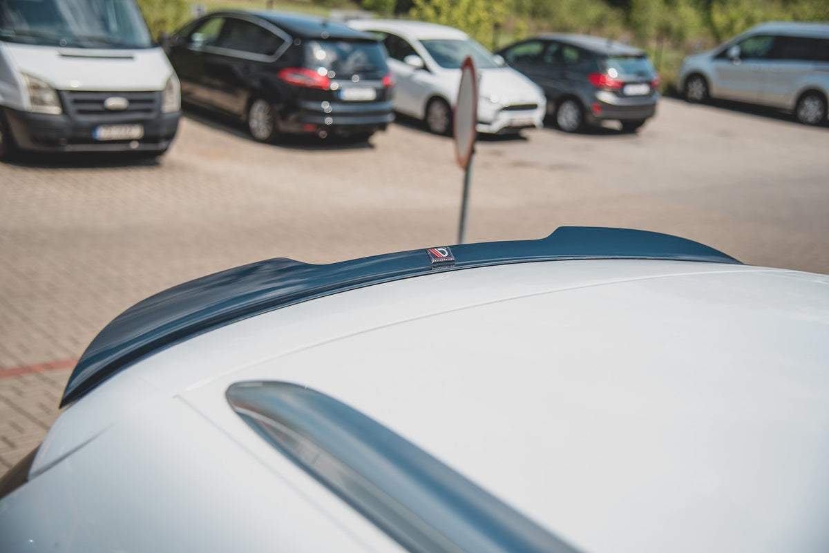 Heckspoiler Lippe Ford Mondeo Kombi Mk5 Facelift schwarz Hochglanz – Ansicht 1