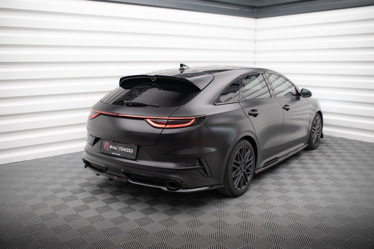 Street+ Mittlerer Diffusor RACE passend für Kia Proceed GT Mk1 Facelift schwarz Hochglanz – Ansicht 1