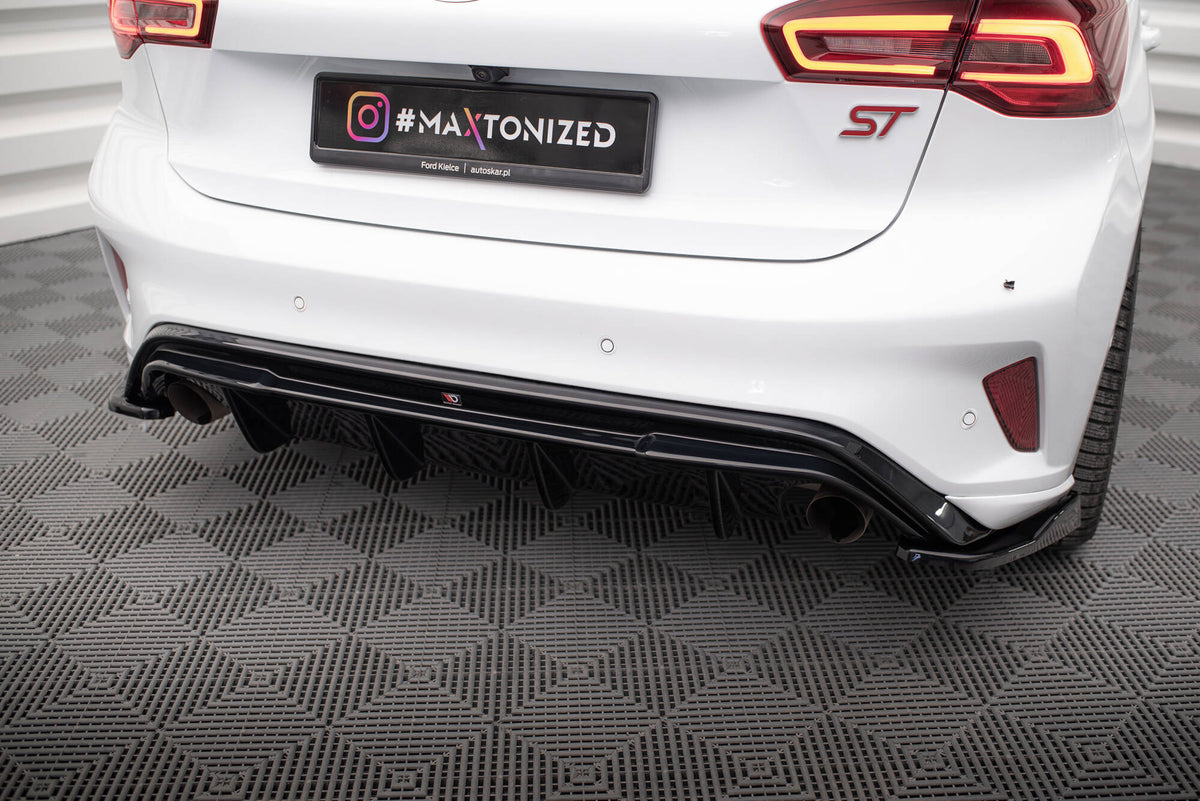 Diffusor Heck Ansatz V.3 passend für Ford Focus Hatchback ST Mk4  schwarz Hochglanz – Ansicht 4