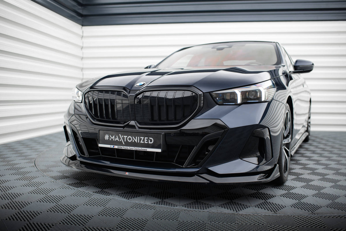 Street+ Spoilerlippe Front Ansatz V.2 passend für BMW 5er / i5 M-Paket Limousine / Touring G60 / G61 schwarz Hochglanz – Ansicht 4