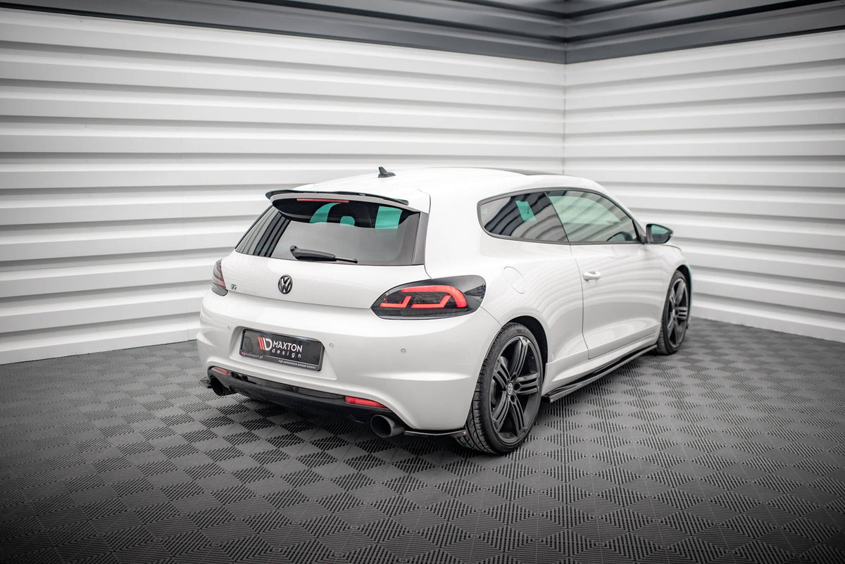 Heck Ansatz Flaps Diffusor V.2 passend für VW Scirocco R Mk3 schwarz Hochglanz – Ansicht 1
