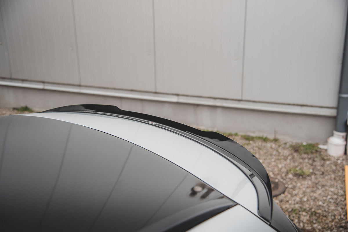 Heckspoiler Lippe V.2 Mercedes-Benz E Kombi S213 schwarz Hochglanz – Ansicht 3