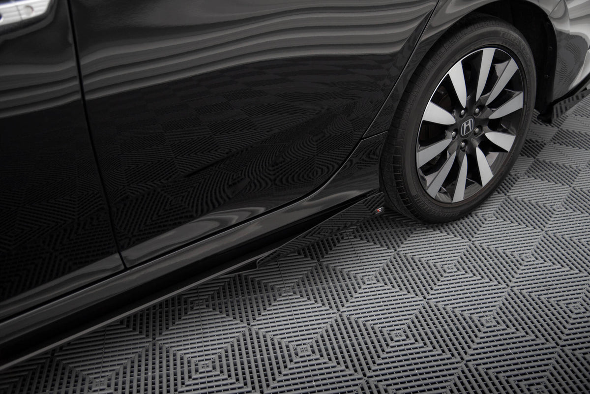 Street Pro Street+ Seitenschweller Leisten + Flaps passend für Honda Civic Mk10 schwarz Hochglanz – Ansicht 4