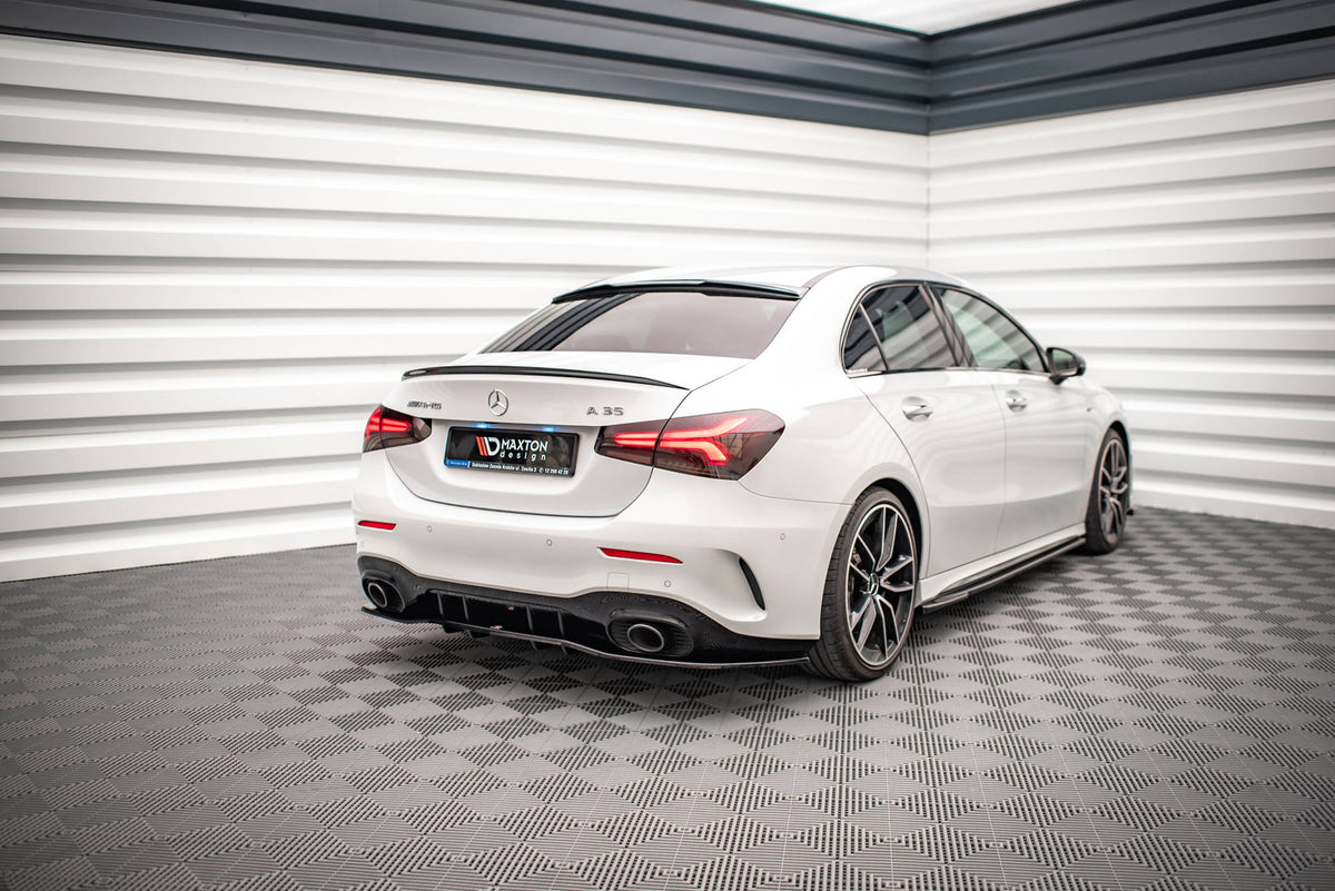 Street+ Mittlerer Diffusor RACE passend für V.1 Mercedes A 35 AMG Limousine V177 schwarz Hochglanz – Ansicht 1