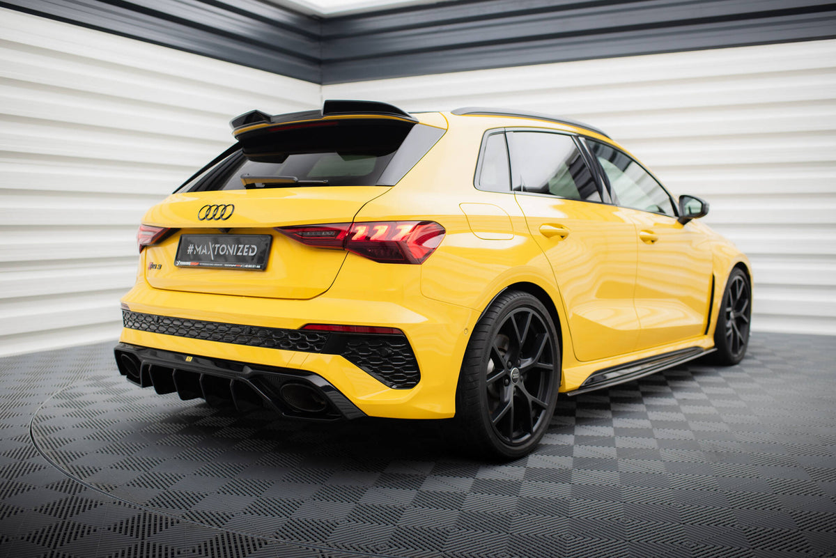 Heckspoiler Lippe 3D Audi RS3 Sportback 8Y Facelift schwarz Hochglanz – Ansicht 4