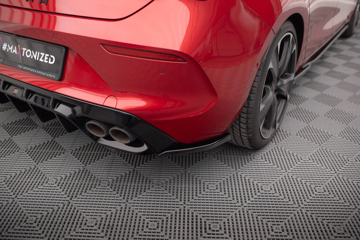 Heck Ansatz Flaps Diffusor V.2 passend für Cupra Leon Hatchback Mk1 schwarz Hochglanz – Ansicht 5