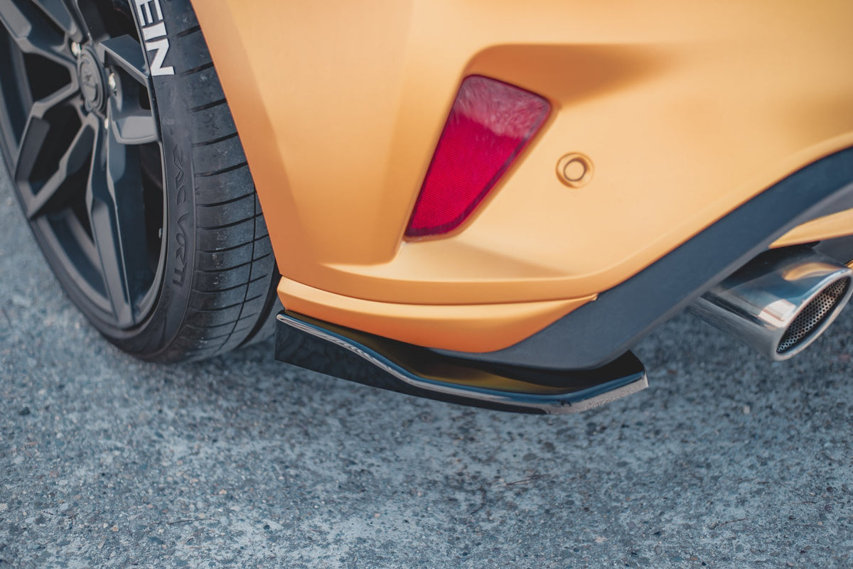 Heck Ansatz Flaps Diffusor V.2 passend für Ford Focus Hatchback ST Mk4  schwarz Hochglanz – Ansicht 9