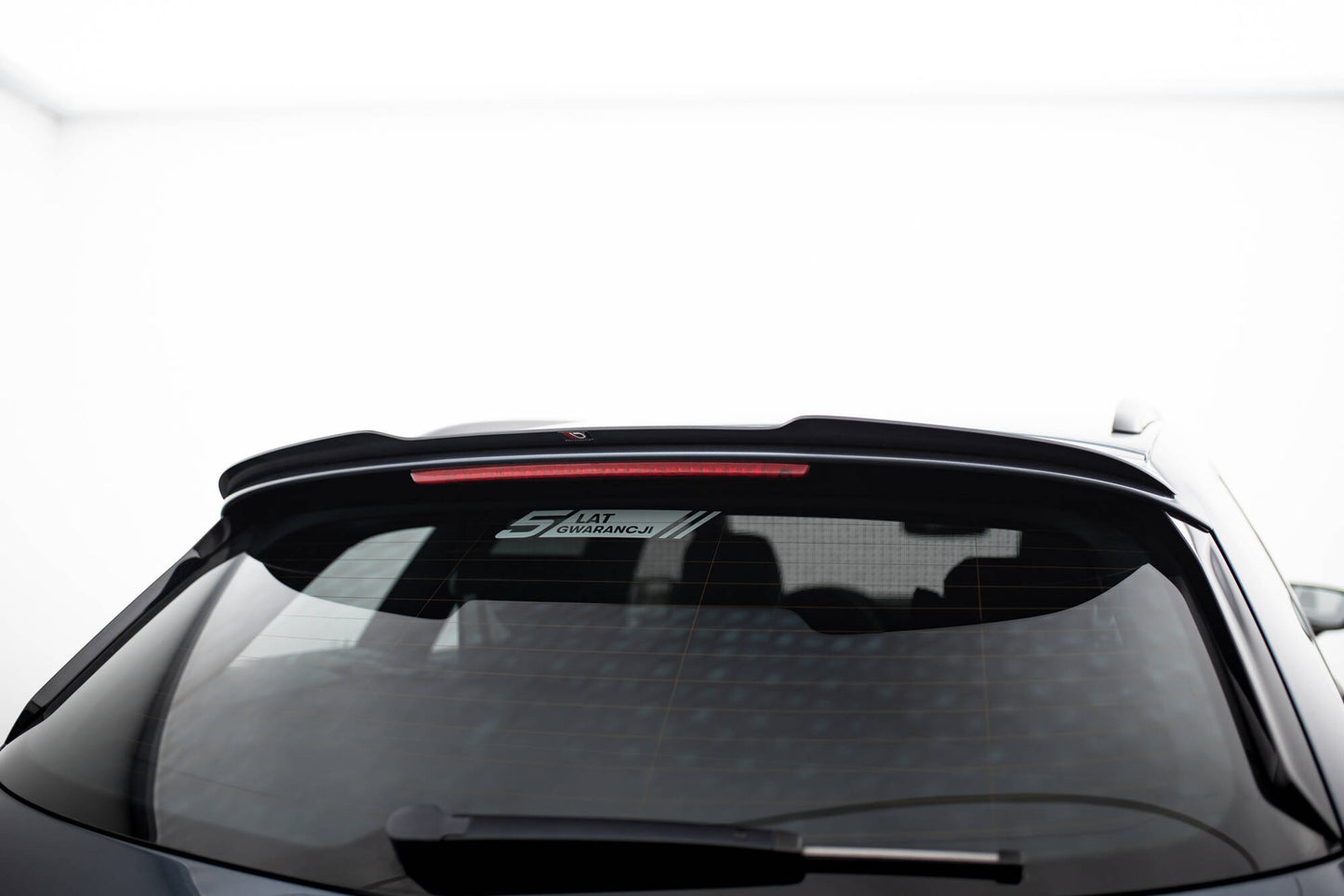 Heckspoiler Lippe V.1 Seat Leon Cupra ST Mk3 / Mk3 Facelift schwarz Hochglanz – Ansicht 3