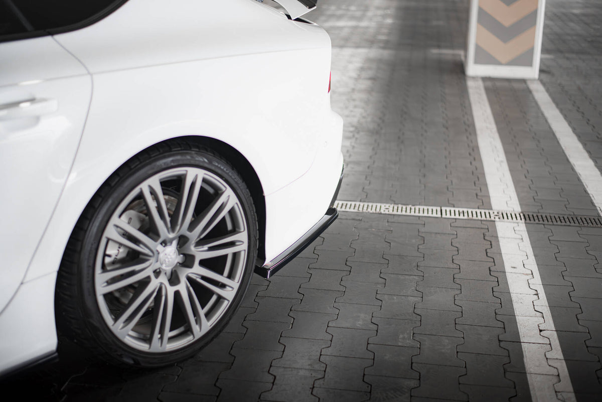 Heck Ansatz Flaps Diffusor V.2 passend für Audi RS7 C7 schwarz Hochglanz – Ansicht 1