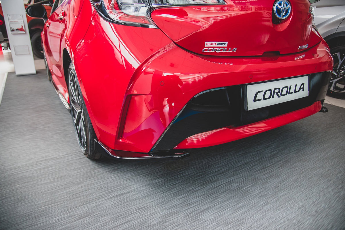 Heck Ansatz Flaps Diffusor passend für Toyota Corolla XII Hatchback schwarz Hochglanz – Ansicht 4