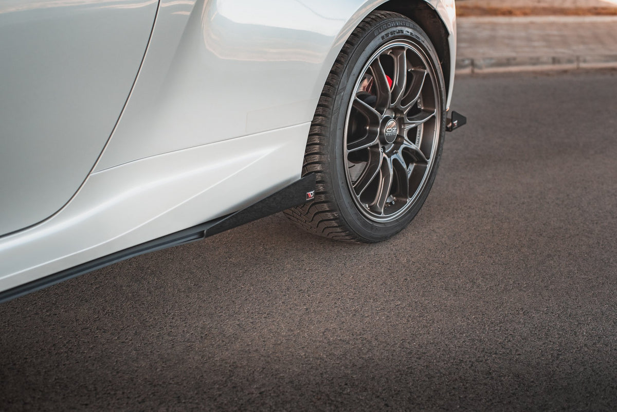 Seitenschweller Flaps passend für Toyota GR Yaris Mk4 schwarz Hochglanz – Ansicht 4