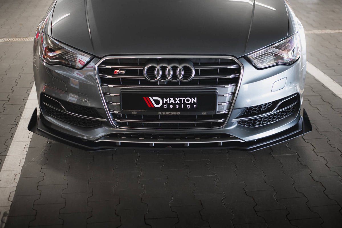 Front Stoßstange Flaps passend für Audi S3 / A3 S-Line Limousine 8V schwarz Hochglanz – Ansicht 1