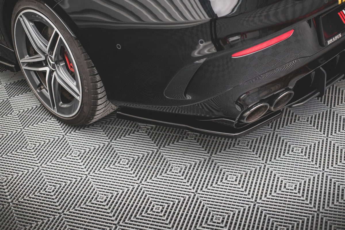 Heck Ansatz Flaps Diffusor passend für Mercedes-AMG CLA 35 Aero / 45 Aero C118 schwarz Hochglanz – Ansicht 3