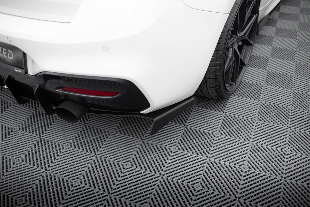 Heck Ansatz Flaps Diffusor passend für BMW 1er F20/F21 M-Power FACELIFT – Ansicht 4