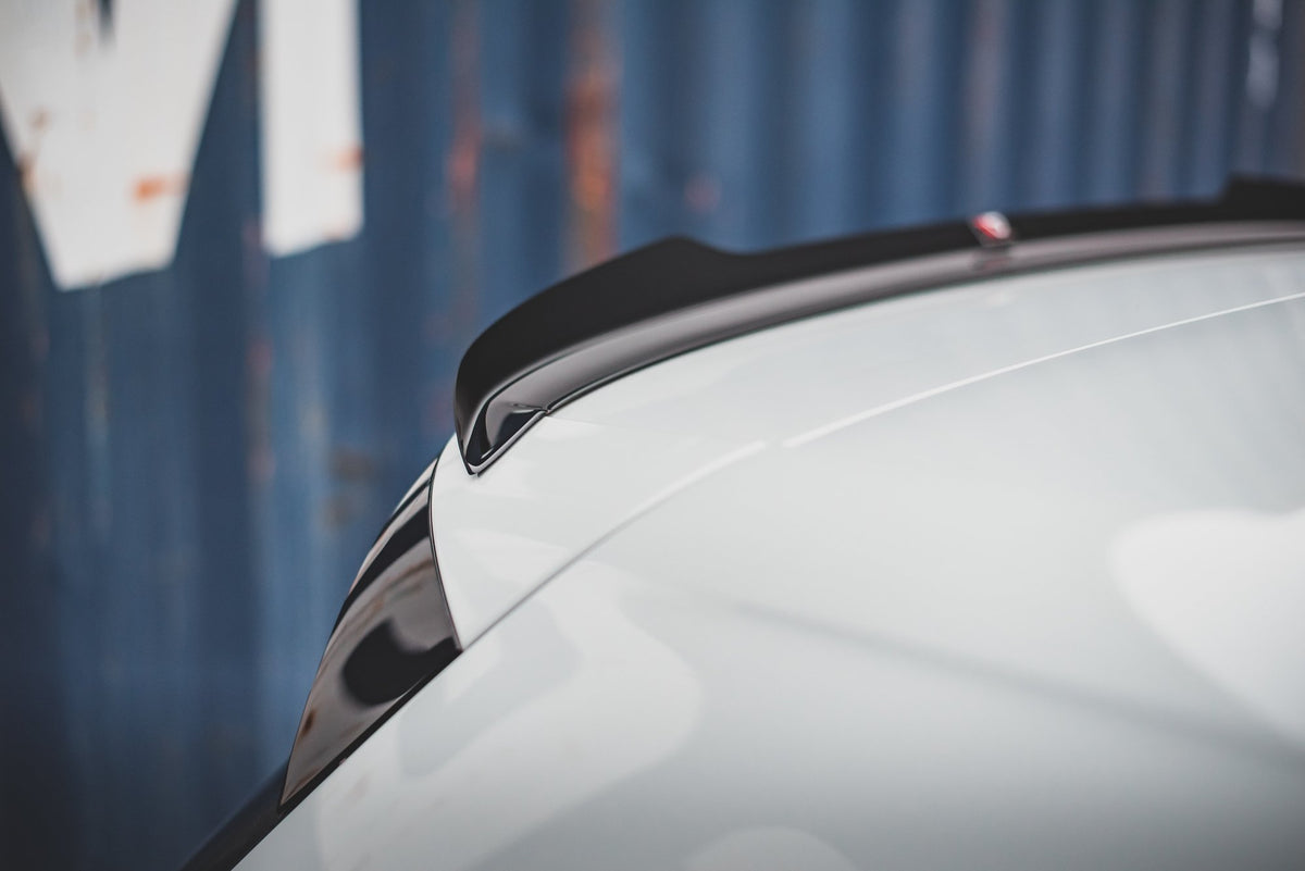 Heckspoiler Lippe V.1 VW Golf GTI / GTE / GTD / R-Line / R Mk8 schwarz Hochglanz – Ansicht 7