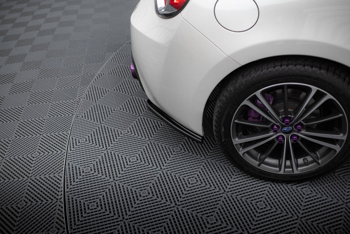 Heck Ansatz Flaps Diffusor V.1 passend für Subaru BRZ Mk1 / Mk1 Facelift schwarz Hochglanz – Ansicht 4