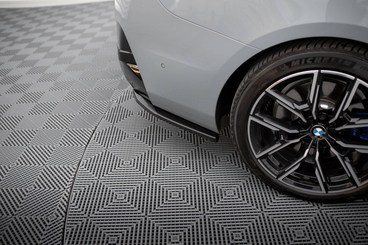Heck Ansatz Flaps Diffusor V.3 passend für BMW M440i / 4 M-Paket Gran Coupe G26 schwarz Hochglanz – Ansicht 4
