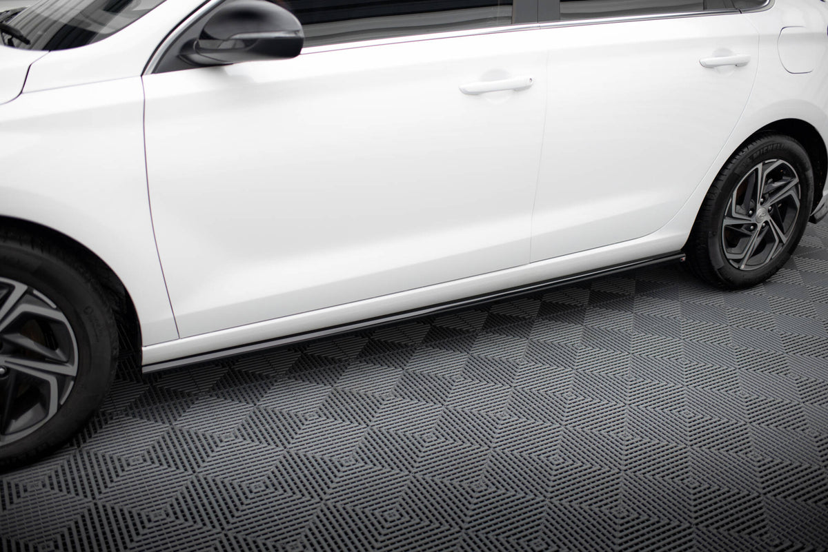 Street+ Seitenschweller Leisten passend für Hyundai I30 N-Line / Standard Hatchback / Fastback Mk3 Facelift schwarz Hochglanz – Ansicht 3