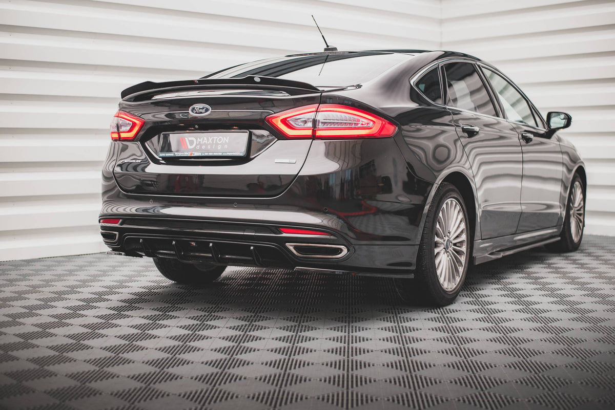 Heckspoiler Lippe Ford Mondeo Mk5 schwarz Hochglanz – Ansicht 3