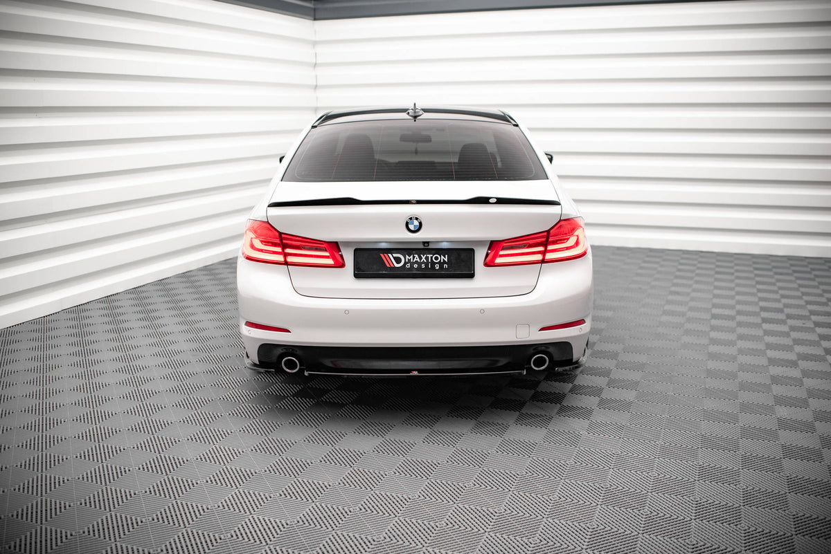 Heckansatz BMW 5er Limousine G30 schwarz Hochglanz – Ansicht 1