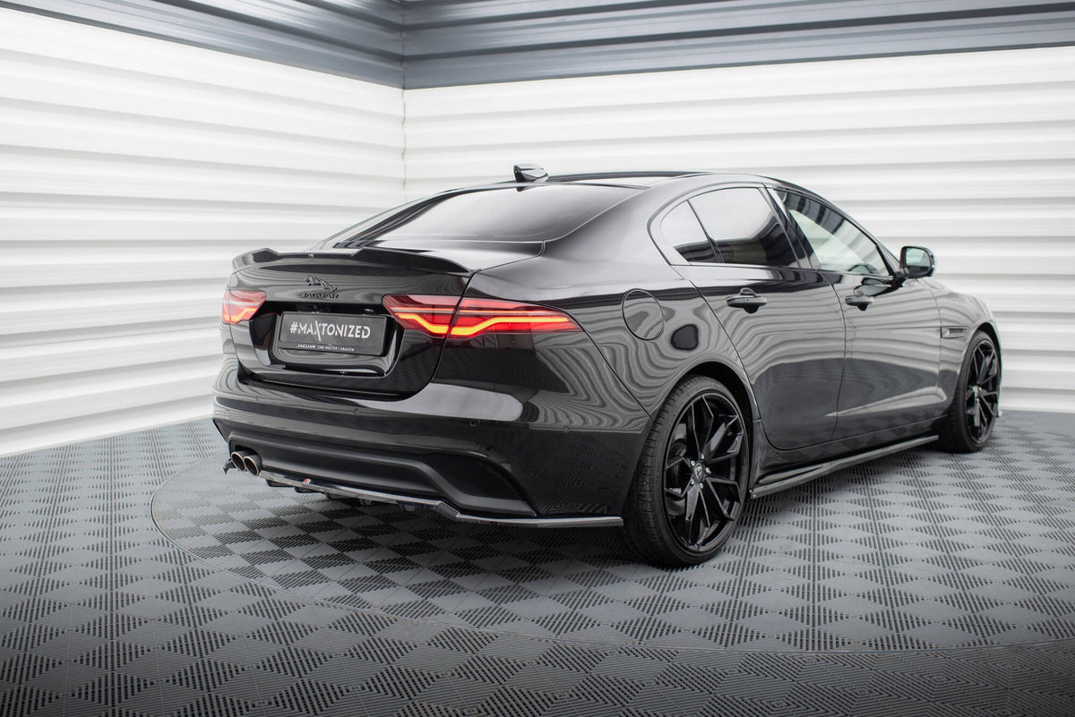 Street+ Mittlerer Diffusor RACE passend für Jaguar XE X760 Facelift schwarz Hochglanz – Ansicht 1