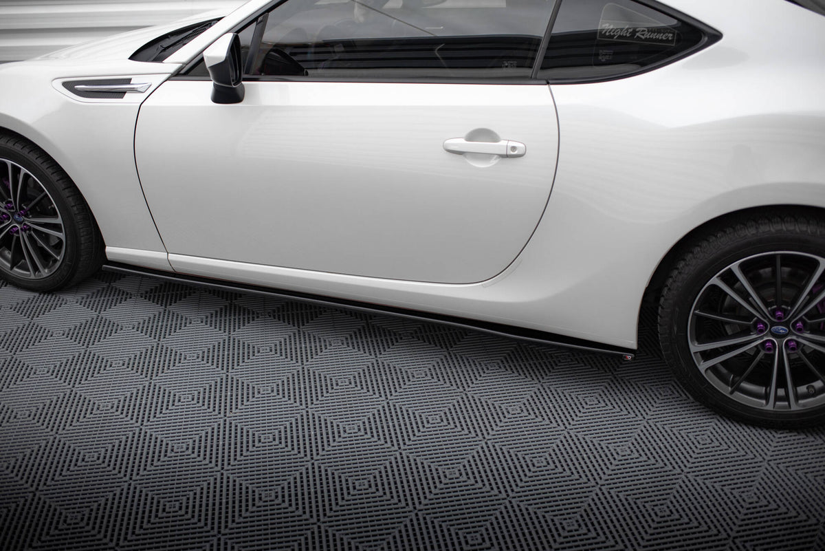 Street+ Seitenschweller Leisten passend für V.1 passend für Subaru BRZ Mk1 / Mk1 Facelift / Toyota GT86 Facelift schwarz Hochglanz – Ansicht 4