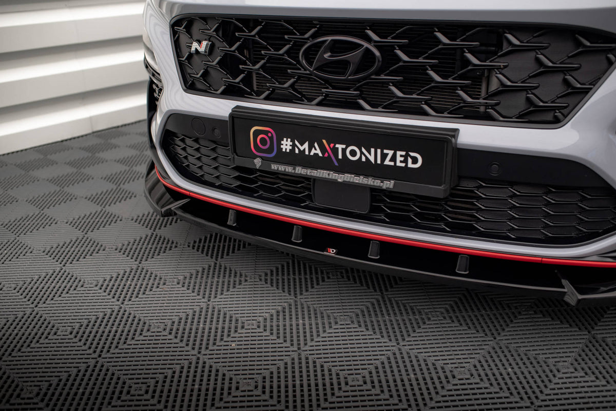 Street+ Spoilerlippe Front Ansatz V.2 passend für Hyundai Kona N Mk1 schwarz Hochglanz – Ansicht 3
