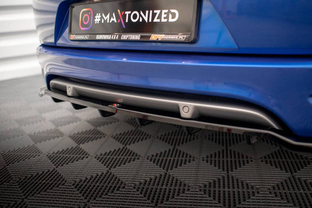 Street+ Mittlerer Diffusor RACE passend für Renault Megane GT Line Grandtour Mk3 Facelift schwarz Hochglanz – Ansicht 4