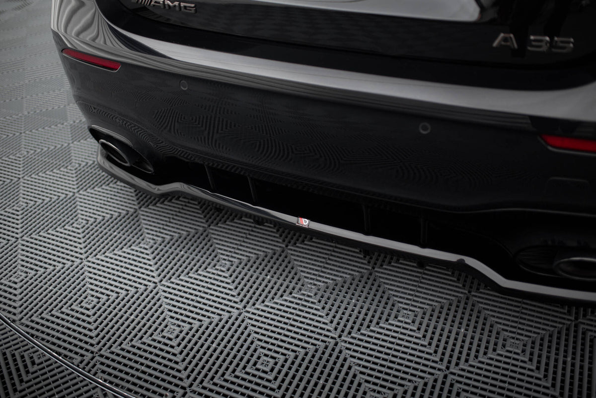 Street+ Mittlerer Diffusor RACE passend für Mercedes-AMG A35 Hatchback W177 schwarz Hochglanz – Ansicht 3