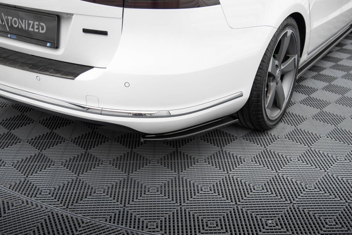 Heck Ansatz Flaps Diffusor passend für VW Passat Variant B7 schwarz Hochglanz – Ansicht 1