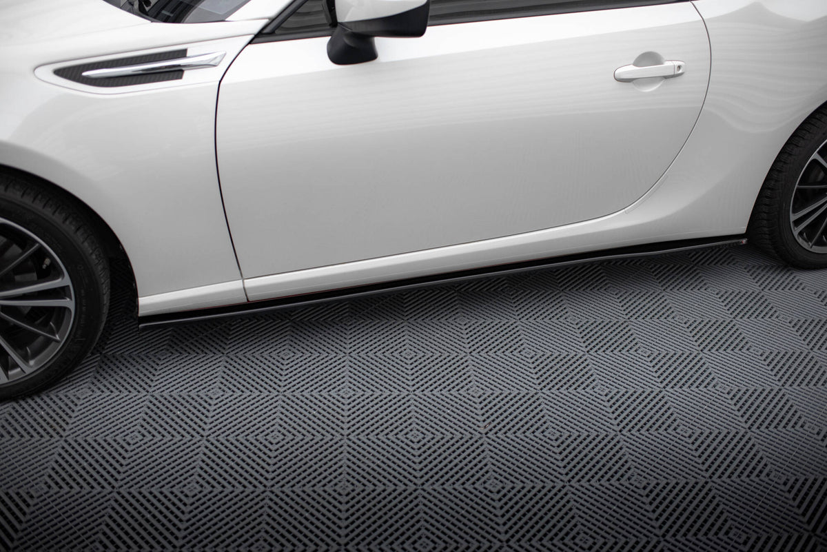 Street+ Seitenschweller Leisten passend für V.1 passend für Subaru BRZ Mk1 / Mk1 Facelift / Toyota GT86 Facelift schwarz Hochglanz – Ansicht 3