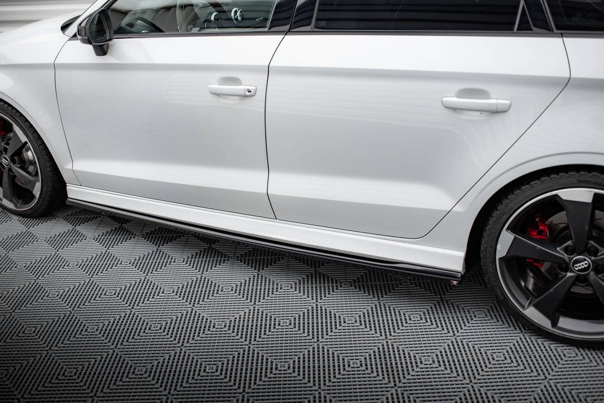 Street+ Seitenschweller Leisten V.2 passend für Audi RS3 Limousine 8V Facelift schwarz Hochglanz – Ansicht 4